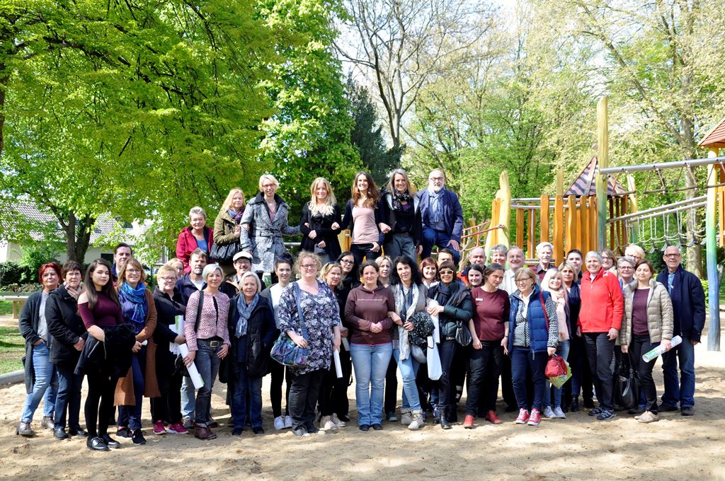 Viele Macherinnen und Macher gestalten das Kinderkulturfest im Willy-Brandt-Park