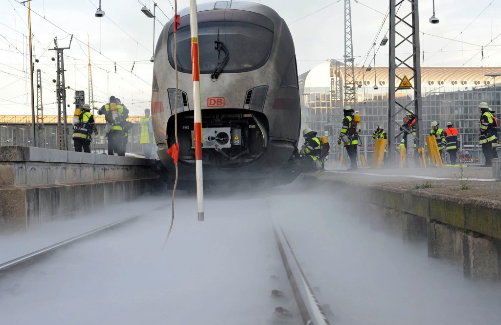 feuerwehr Hauptbahnhof 231214 3