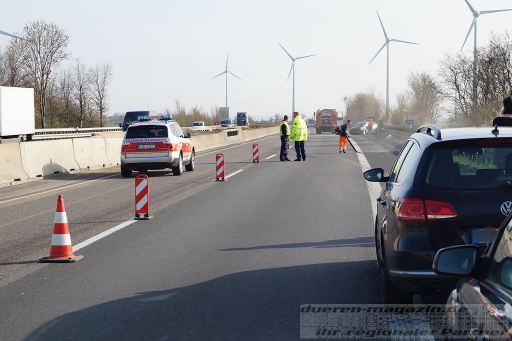 Dueren-magazin.de - Euskirchen: Schwerer Unfall Auf Der A1 Richtung ...