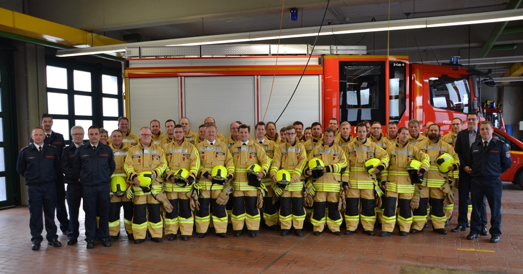  Bild: Feuerwehr Stolberg - Weiterer Meilenstein genommen - neue Schutzausrüstung für 5. Löschzug 