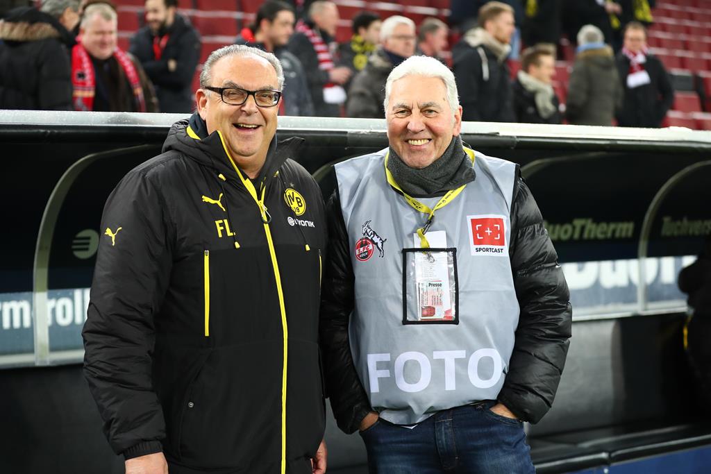 Wilfried Sigi Horrmann (rechts) mit dem BVB-Teamchef Fritz Lünschermann  FOTO: THOMAS BIELEFELD-Dortmund