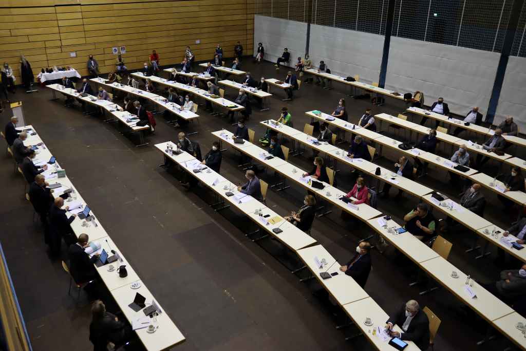 Der neue Kreistag traf sich zu seiner ersten Sitzung in der Arena Kreis Düren. Foto: Kreis Düren