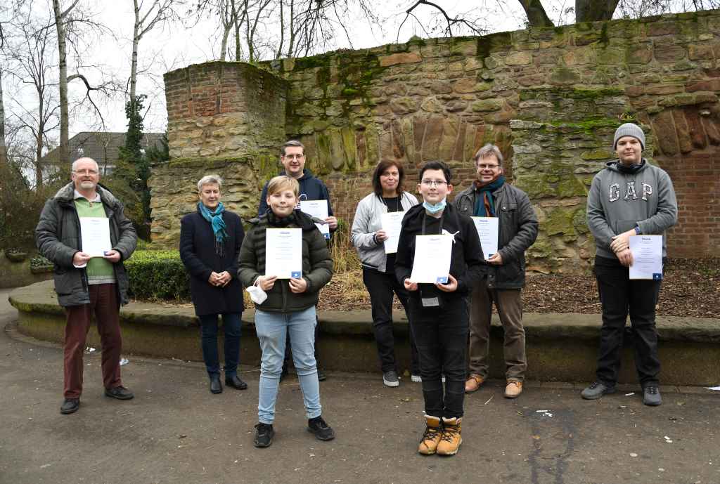 Die Übergabe der Urkunden an die Stadtmauer AG erfolgte an einem geschichtsträchtigen Ort