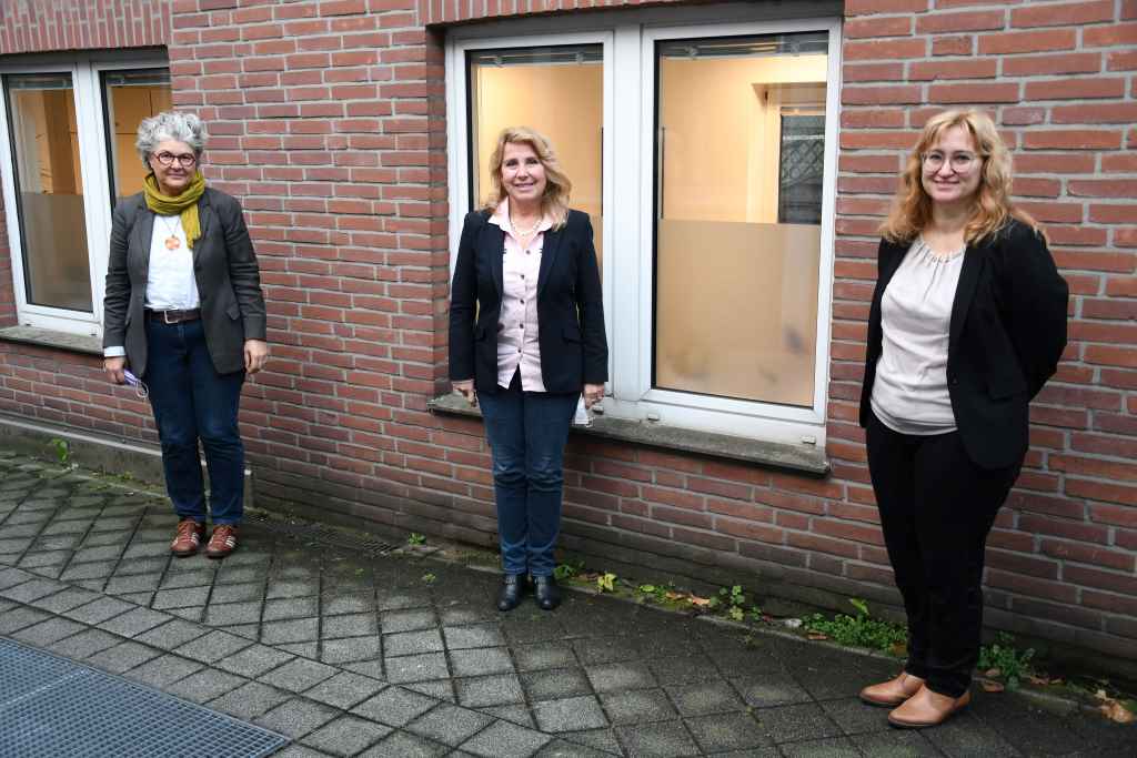 (v.l.) Marion Klein-Bojanowski, Christina van Essen, Andrea Kenter. Foto: Stadt Düren