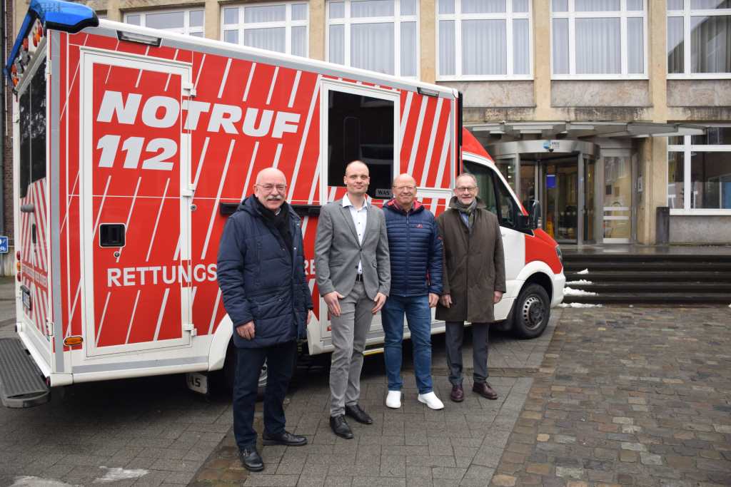 Peter Kaptain, Dr. Norbert Hambach, Ralf Butz und Ferdinand Aßhoff als Beauftragter des Landes Nordrhein-Westfalen (v.l.) freuen sich über die gestärkte Führungsstruktur am Campus Stockheim. Foto: Kreis Düren