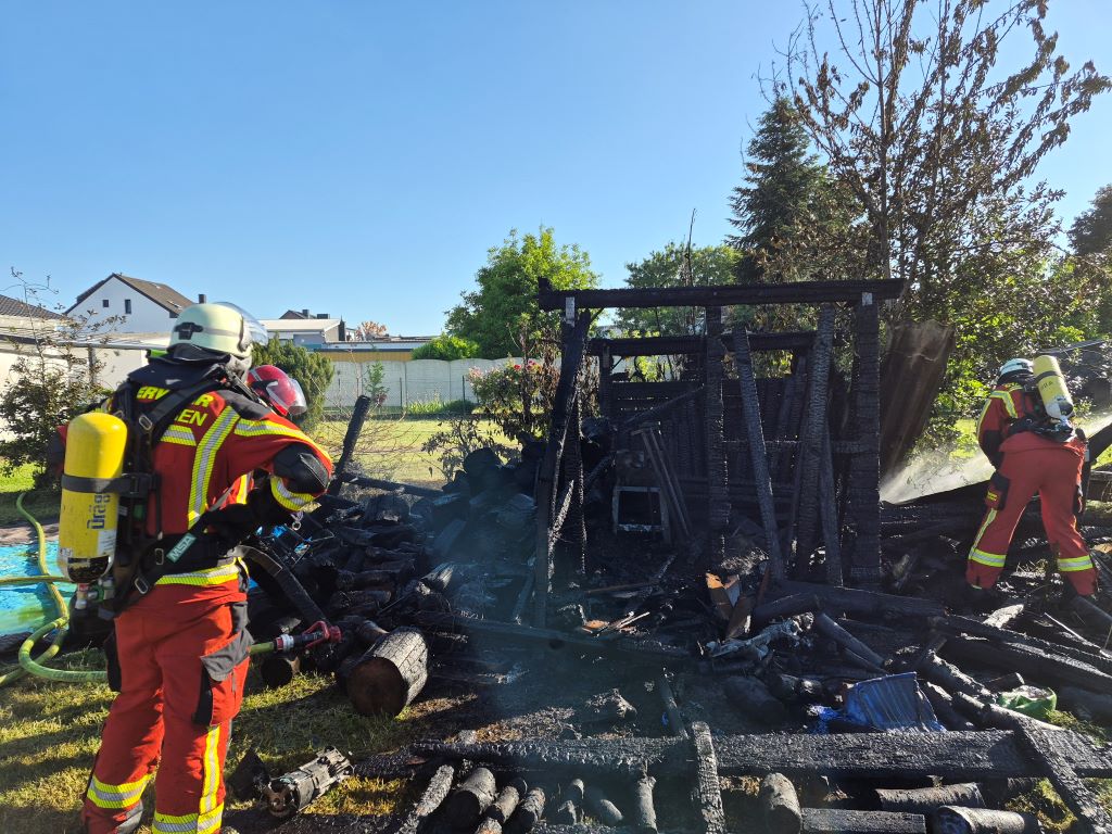 Bild: Feuerwehr Düren Bild: Feuerwehr Düren